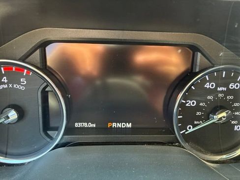 Used 2022 Ford F350 Lariat w/ Lariat Ultimate Package AWD/4WD image 9