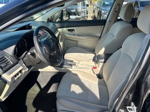 Used 2014 Subaru Crosstrek 2.0i Premium w/ Moonroof Package AWD/4WD image 9