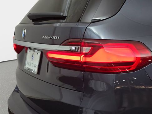 Used 2021 BMW X7 xDrive40i w/ Executive Package AWD/4WD image 37