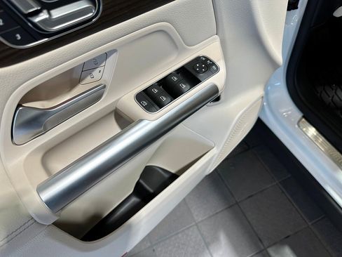 Used 2026 Mercedes-Benz GLA 250 4MATIC image 13