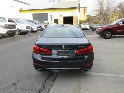 Used 2018 BMW 540i xDrive image 4