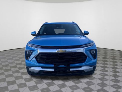 New 2025 Chevrolet TrailBlazer LT w/ Convenience Package image 3