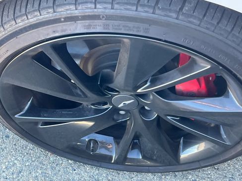 Used 2023 Genesis G70 3.3T w/ Sport Prestige Package image 21