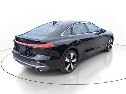 Used 2025 Audi A5 2.0T Premium w/ Convenience Package image 4