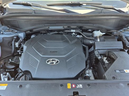 Used 2024 Hyundai Palisade Limited AWD/4WD image 18