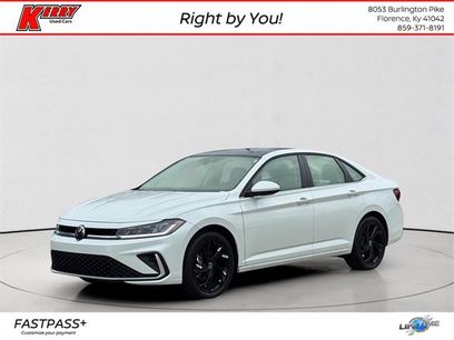 Certified 2025 Volkswagen Jetta SE