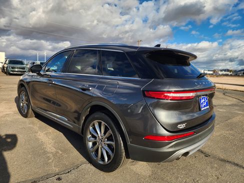 Used 2020 Lincoln Corsair FWD image 6