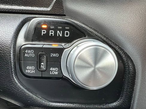 Used 2020 RAM 1500 Laramie w/ Sport Appearance Package AWD/4WD image 37