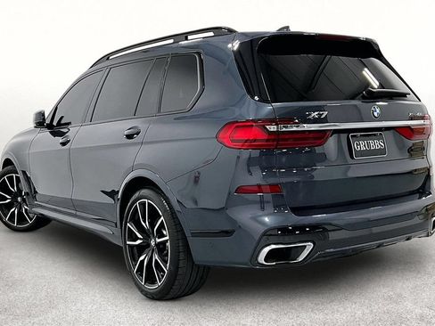 Used 2022 BMW X7 xDrive40i w/ M Sport Package AWD/4WD image 12