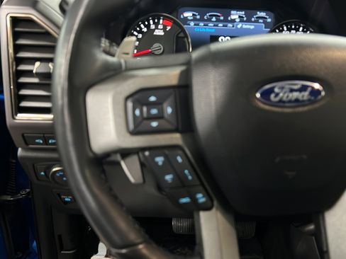 Used 2020 Ford F150 Raptor w/ Equipment Group 802A Luxury image 11