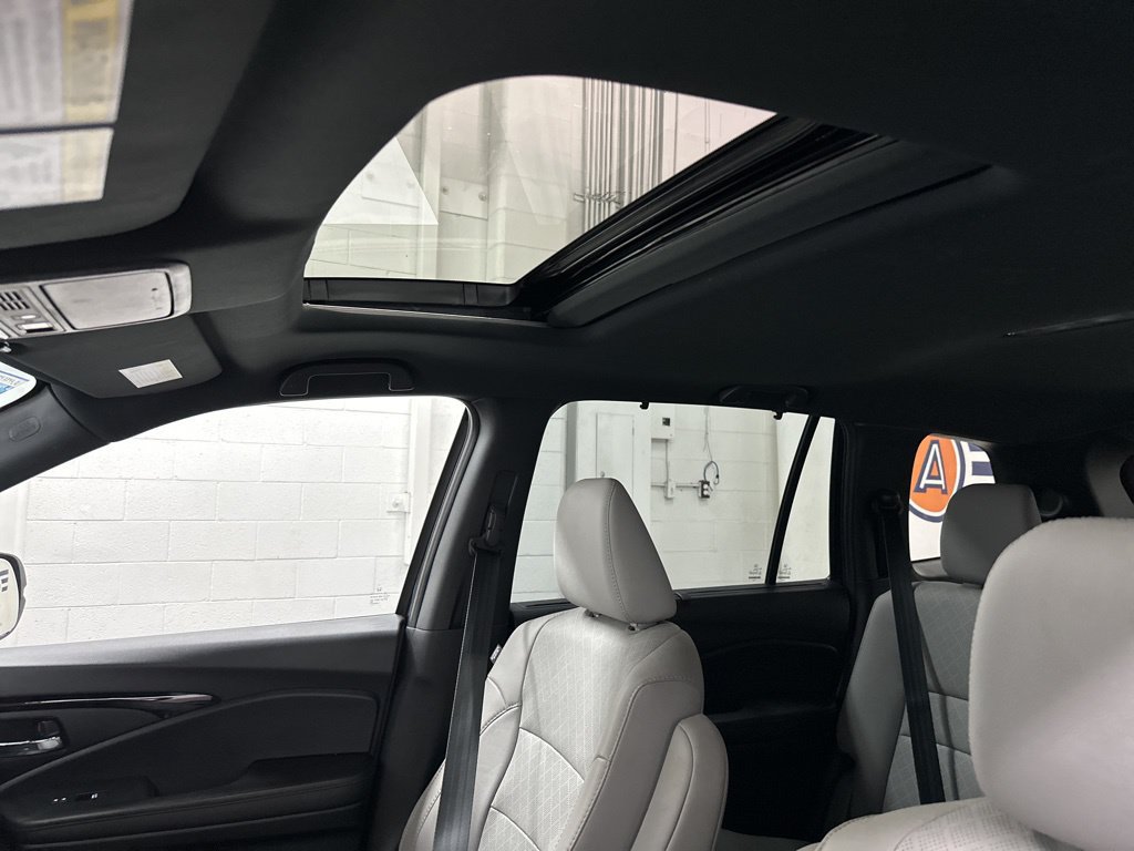 Used 2021 Honda Passport Elite image 31