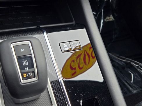 New 2025 Mitsubishi Outlander SEL Black Edition image 28