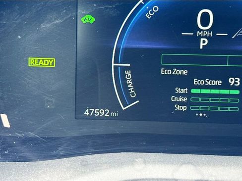 Used 2025 Toyota Camry LE FWD image 16