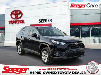 Used 2025 Toyota RAV4 XLE video 1