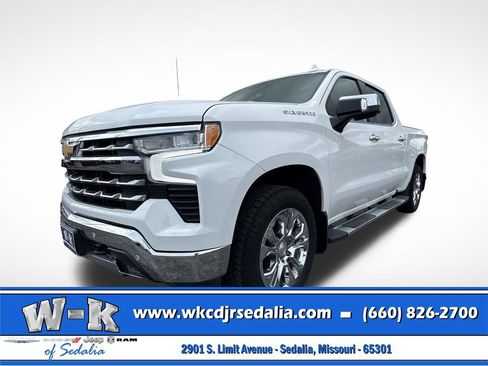 Used 2023 Chevrolet Silverado 1500 LTZ AWD/4WD image 17