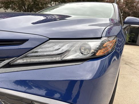 Used 2024 Toyota Camry XSE w/ Cold Weather Package FWD image 10