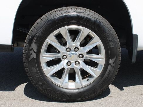 Used 2021 Chevrolet Silverado 1500 LTZ w/ Technology Package image 44