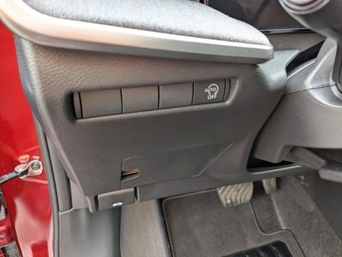 New 2026 Nissan Kicks SV w/ SV Premium Package FWD image 15