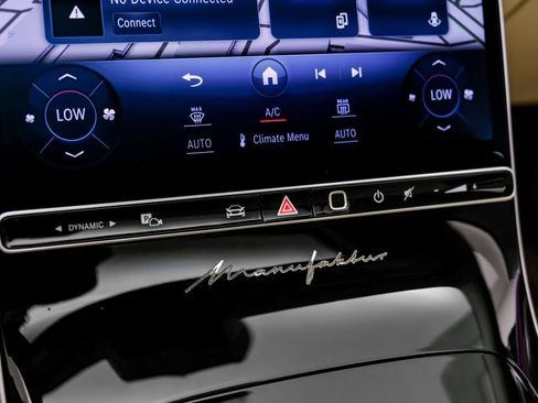 Used 2023 Mercedes-Benz Maybach S 680 4MATIC image 35