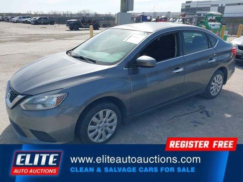 Used 2018 Nissan Sentra S image 4