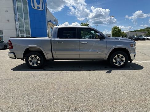 Used 2019 RAM 1500 Laramie w/ Trailer Tow Group AWD/4WD image 2