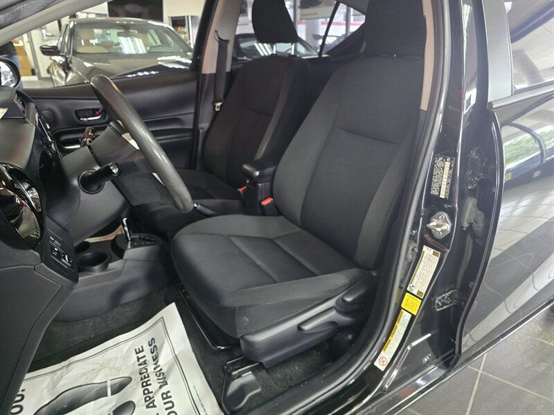 Used 2015 Toyota Prius C Two FWD image 9