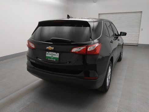 Used 2020 Chevrolet Equinox LS w/ LS Convenience Package image 7