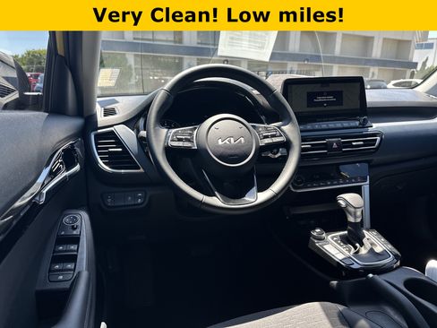 Used 2023 Kia Seltos Nightfall Edition AWD/4WD image 26