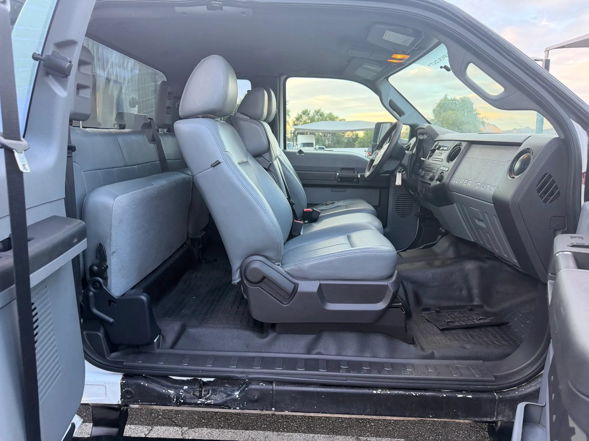 Used 2011 Ford F350 XL w/ PWR Equipment Group AWD/4WD image 20