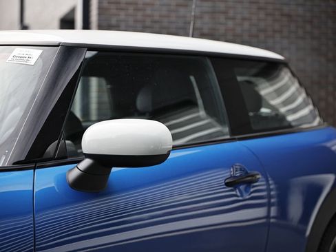 New 2026 MINI Cooper 2-Door Hardtop FWD image 11