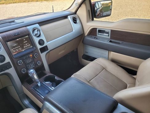 Used 2014 Ford F150 Lariat w/ Equipment Group 502A Luxury image 35