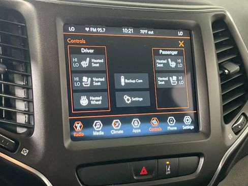 Used 2022 Jeep Cherokee Trailhawk w/ Premium Leather Package image 19