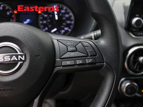 Used 2025 Nissan Sentra S FWD image 16