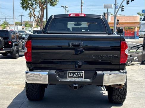 Used 2014 Toyota Tundra SR5 w/ SR5 Upgrade Package AWD/4WD image 6