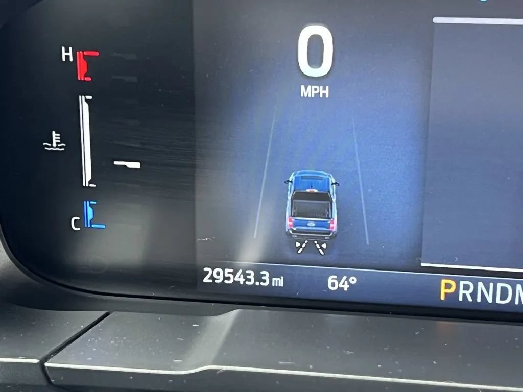 Used 2025 Ford Maverick Lobo AWD/4WD image 27