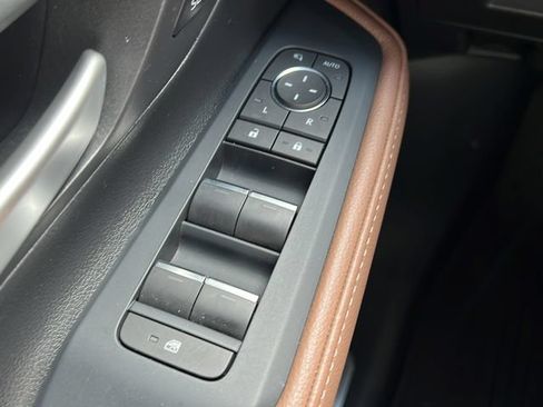 Used 2025 Toyota Grand Highlander AWD image 20