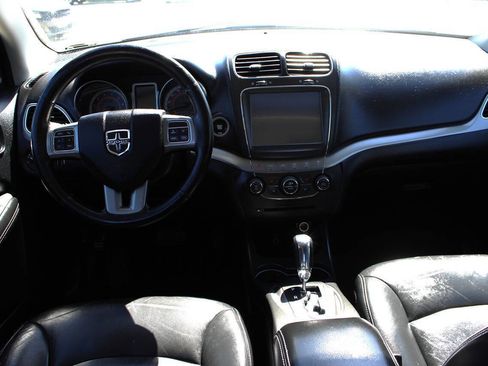 Used 2018 Dodge Journey Crossroad w/ Rear Seat Video Group AWD/4WD image 10