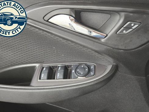Used 2023 Chevrolet Malibu LT FWD image 22