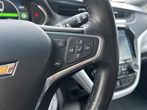 Certified 2018 Chevrolet Bolt LT image 28