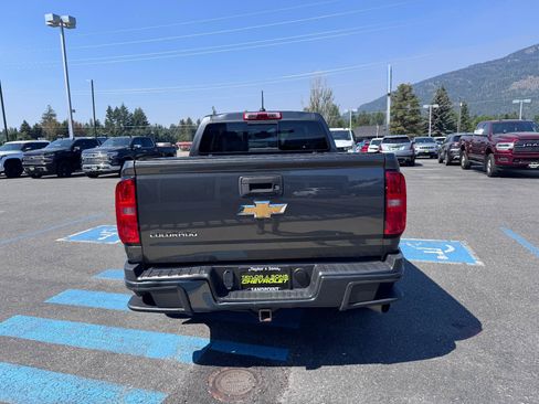 Used 2016 Chevrolet Colorado Z71 AWD/4WD image 6