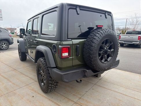 Used 2022 Jeep Wrangler Unlimited Sport AWD/4WD image 3