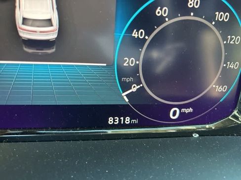 Used 2024 Volkswagen Atlas SE image 12