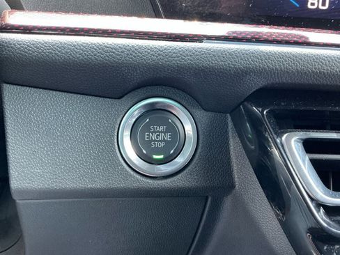 Used 2026 Chevrolet Traverse RS FWD image 20