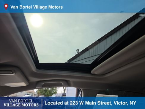 Used 2019 Subaru Crosstrek 2.0i Premium w/ Moonroof Package image 22