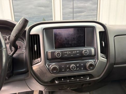 Used 2017 Chevrolet Silverado 1500 LT w/ LT Fleet Convenience Package AWD/4WD image 16