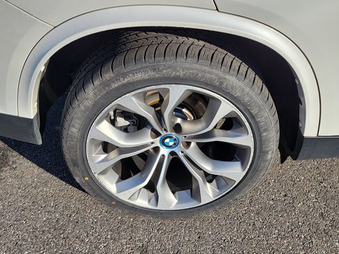 Used 2018 BMW X5 xDrive40e image 43