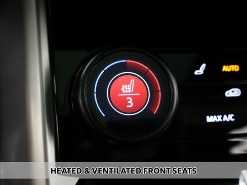 Used 2023 Land Rover Range Rover SV image 9