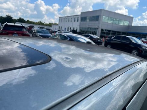 Used 2005 Chrysler 300 Touring RWD image 17