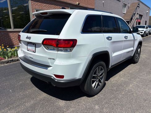 Used 2022 Jeep Grand Cherokee Limited AWD/4WD image 28