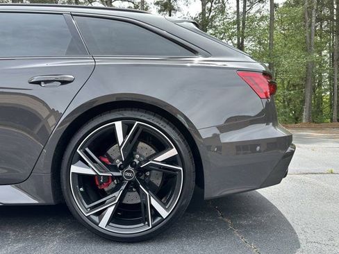 Used 2021 Audi RS 6 AWD/4WD image 8